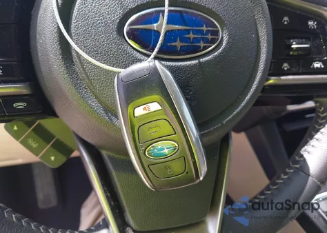 2018 Subaru Outback 3.6R Limited from USA, damaged, VIN 4S4BSENC7J3231525